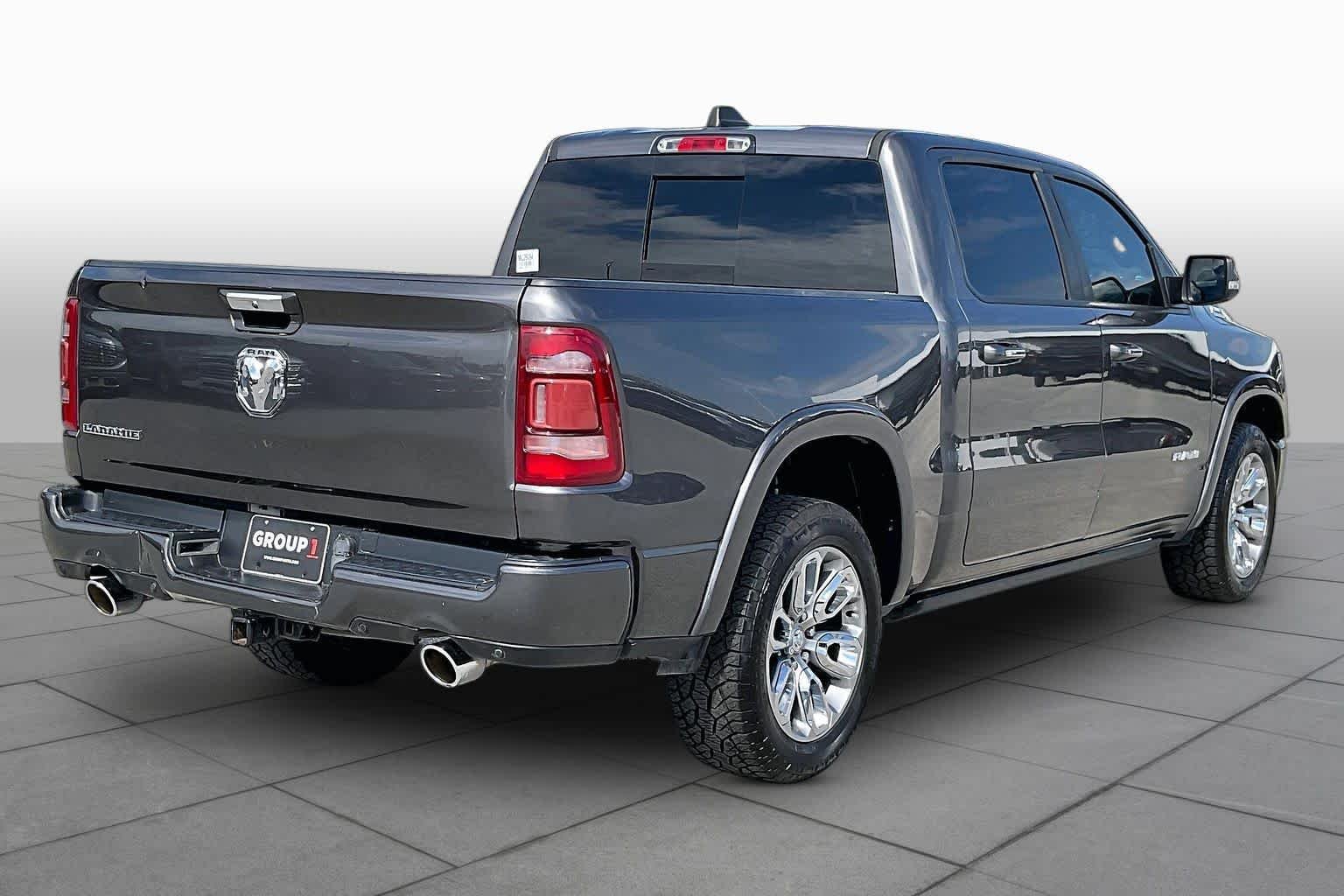 Used 2022 Granite Crystal Metallic Clearcoat Ram Laramie image 13