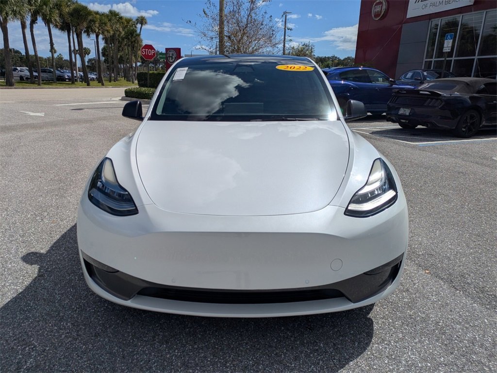 Used 2022 Tesla Model Y Long Range with VIN 7SAYGDEE5NF371662 for sale in West Palm Beach, FL