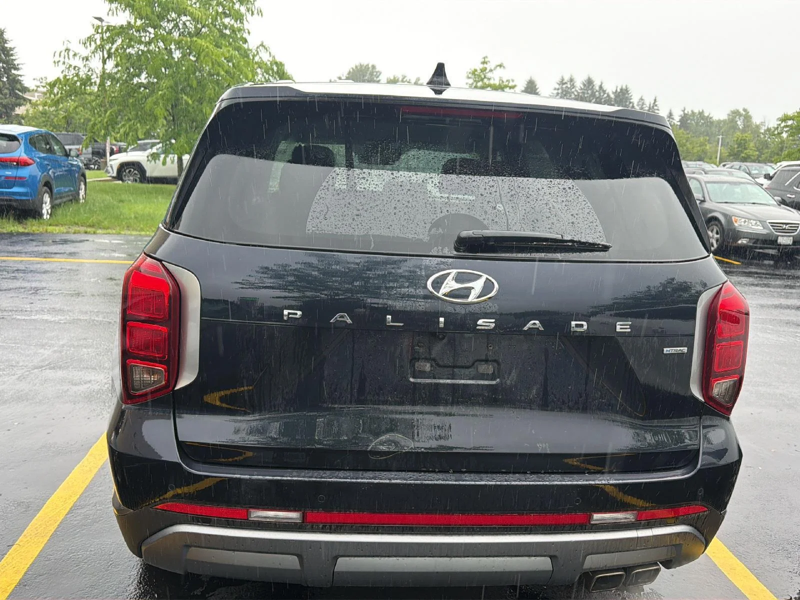 Used 2023 Moonlight Cloud Hyundai SE image 4