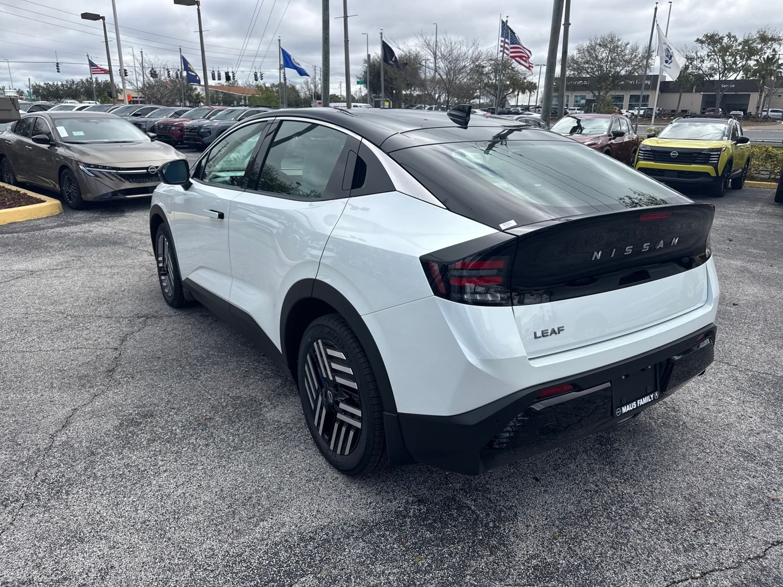 New 2026 White Nissan SV+ image 8