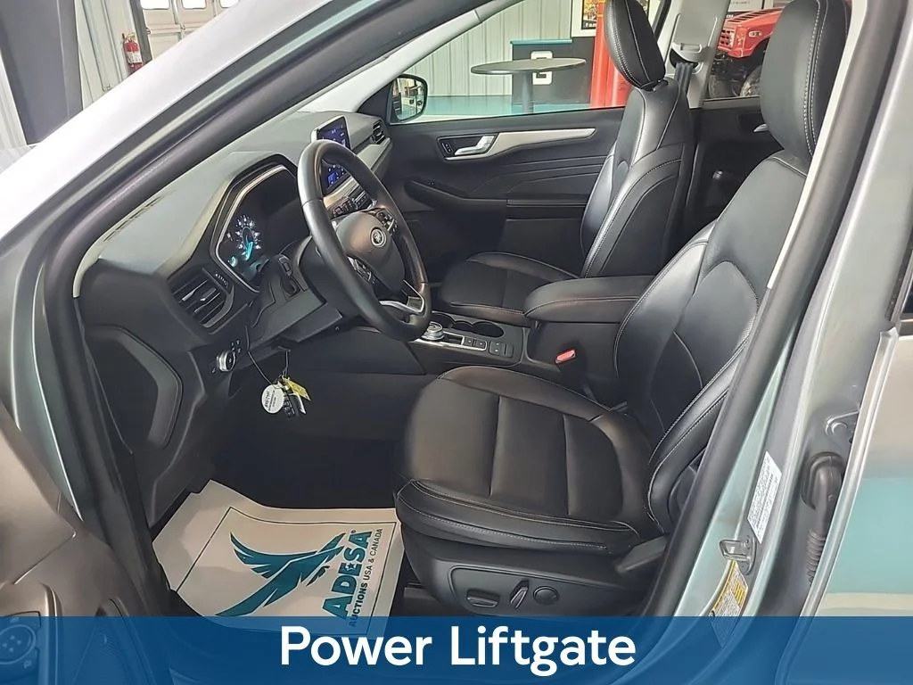 Certified Used 2022 Silver Ford SEL image 5