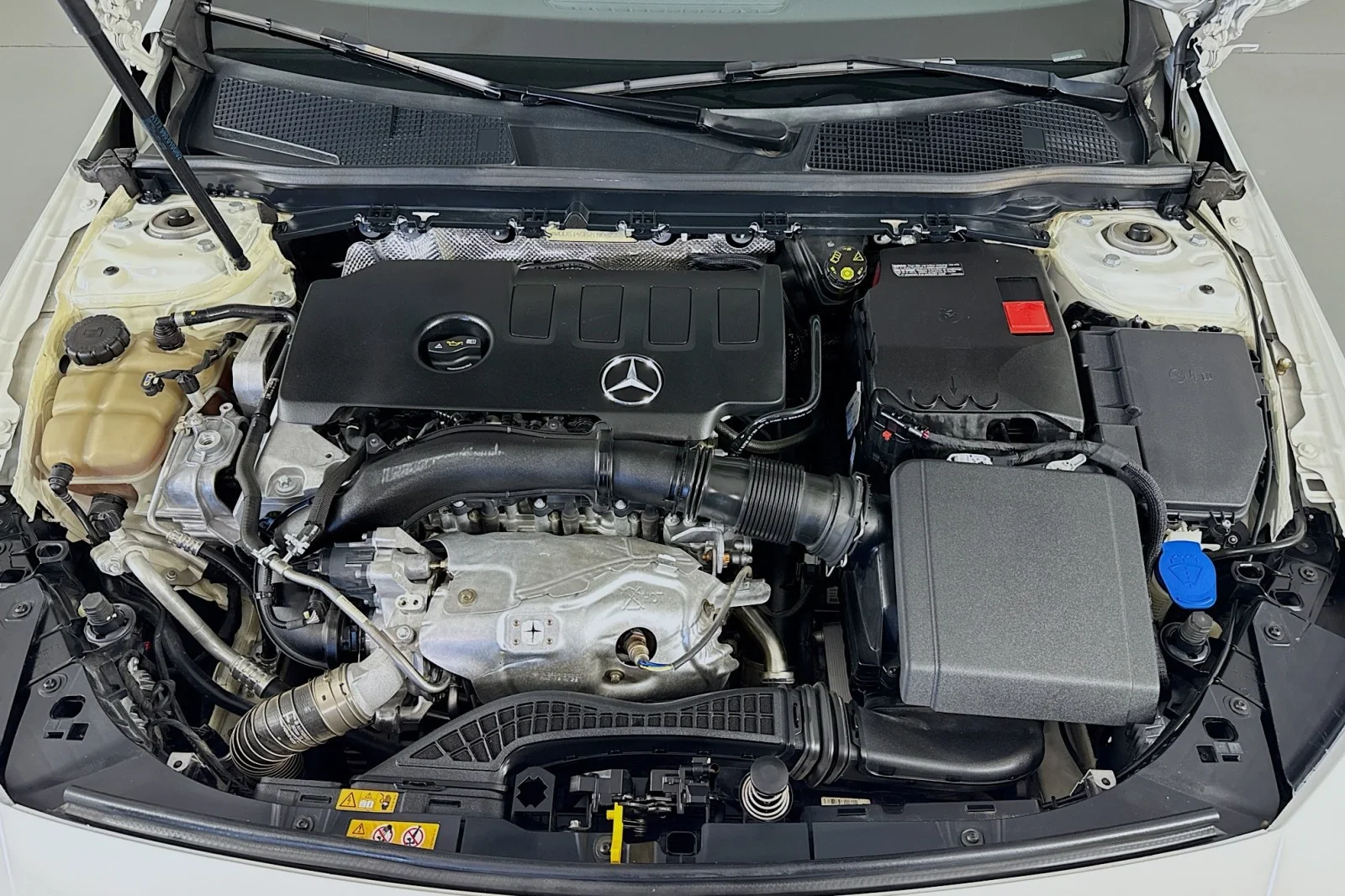 Used 2020 Polar White Mercedes-Benz CLA 250 image 10