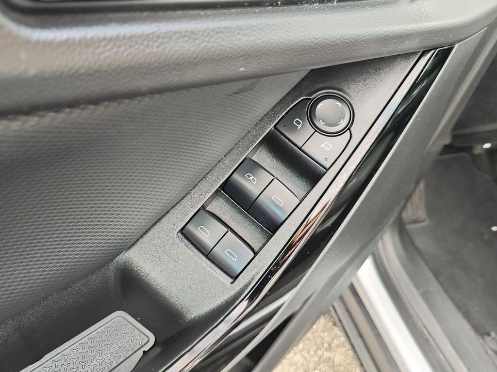 Used 2025 Gray Chevrolet LT image 11