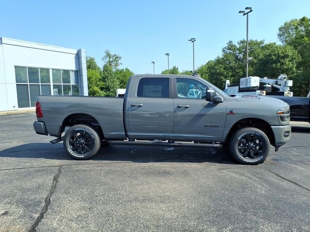 New 2026 Ceramic Gray Clear-Coat Exterior Paint RAM Laramie image 8