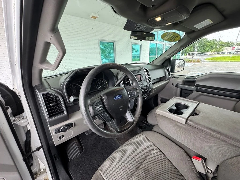 Used 2018 White Ford XLT image 13