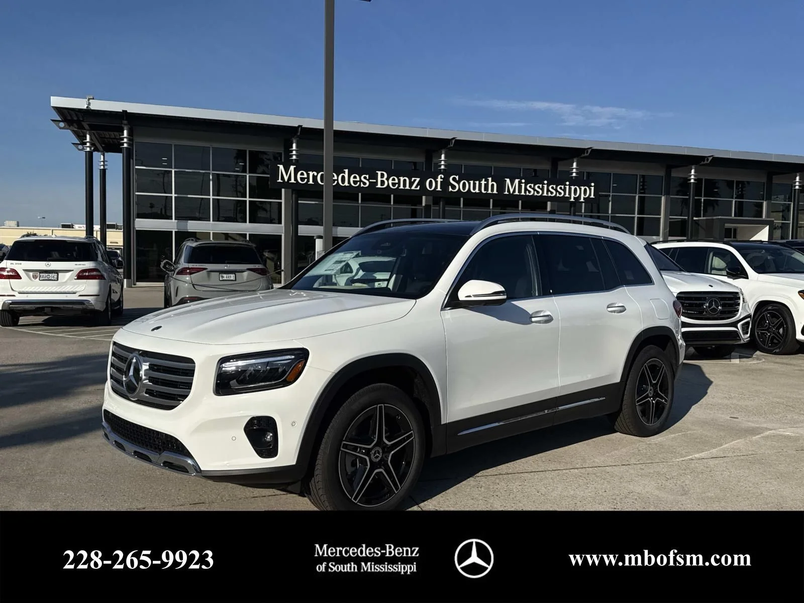 2026 Mercedes-Benz GLB GLB 250 4MATIC's photo