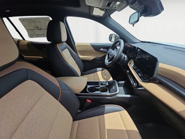 New 2027 Polar White Tricoat Chevrolet ACTIV image 16