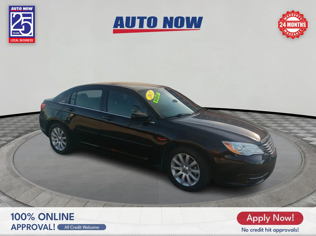 Used 2013 Black Chrysler Touring image 5