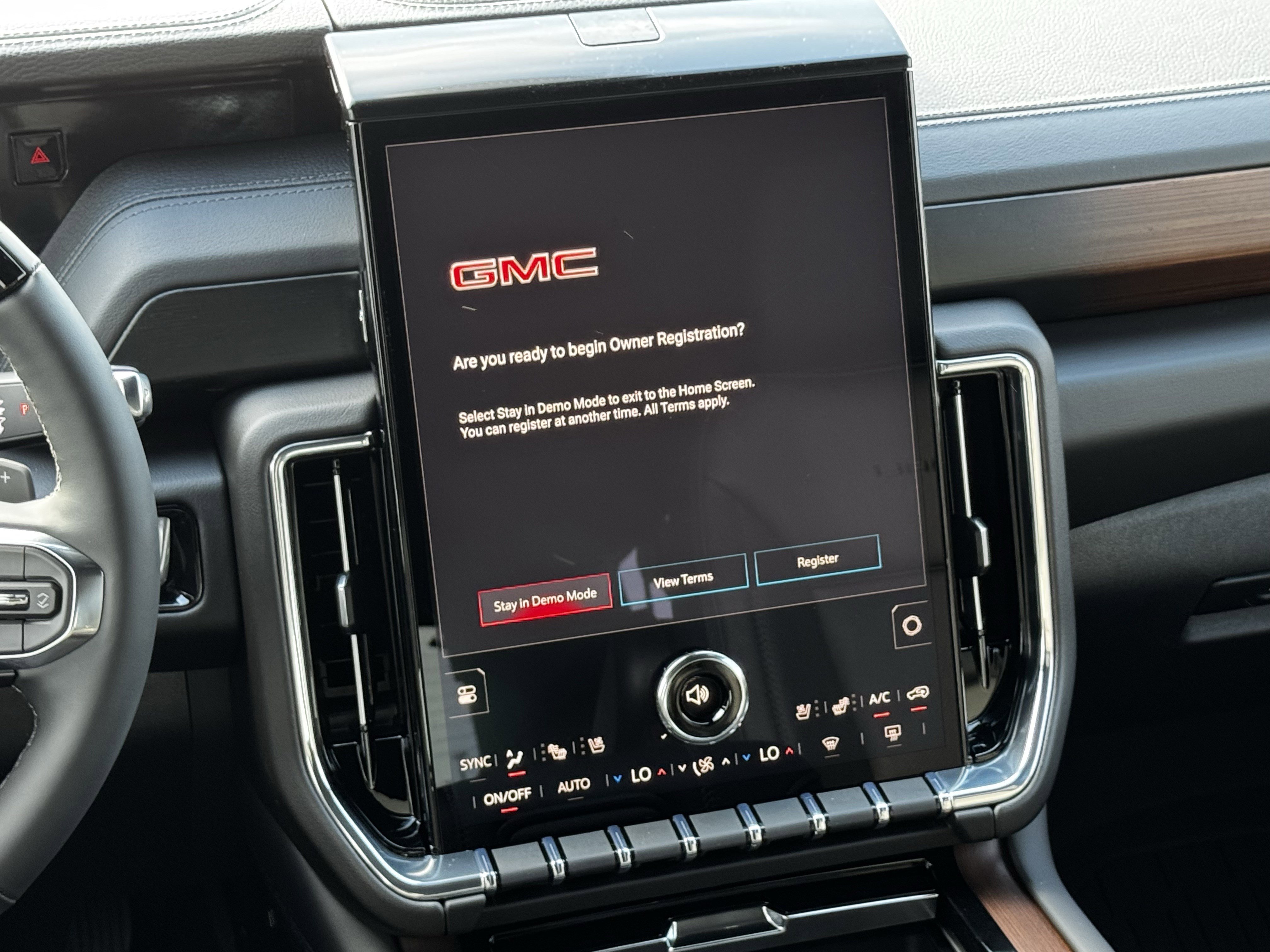 2026 GMC Yukon XL Denali - Photo 15