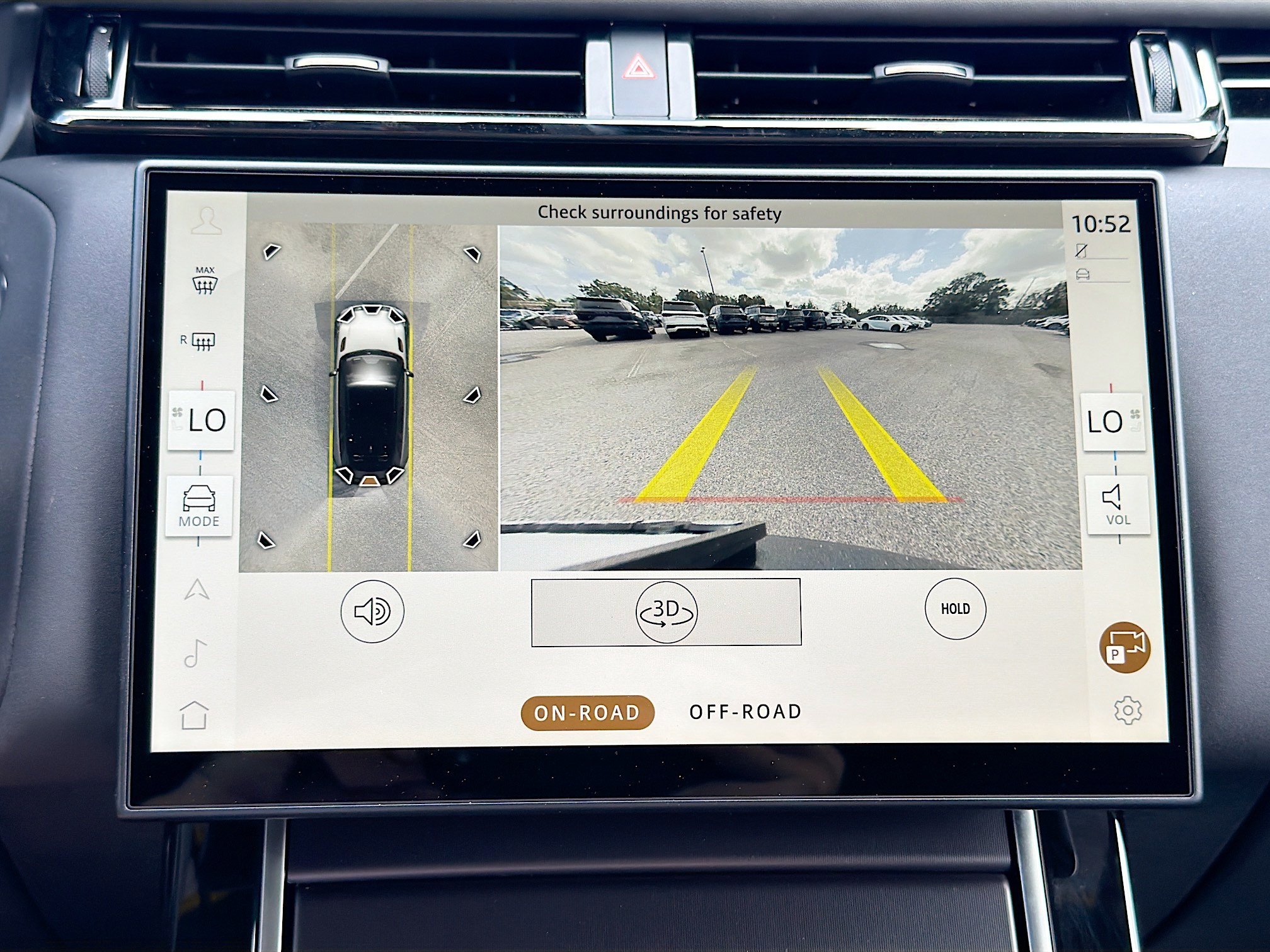 New 2026 Zadar Grey Land Rover Dynamic SE image 33