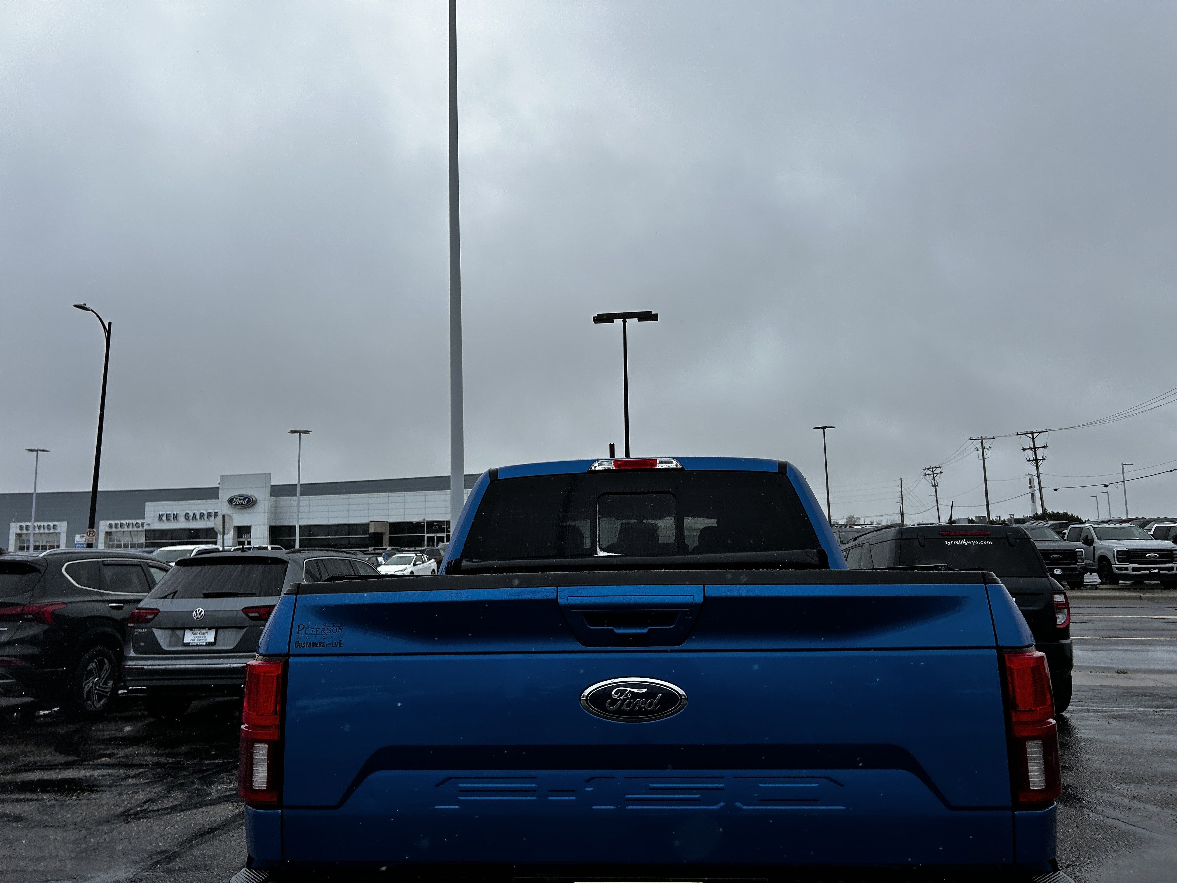 Certified Used 2019 Velocity Blue Metallic Ford LARIAT image 4