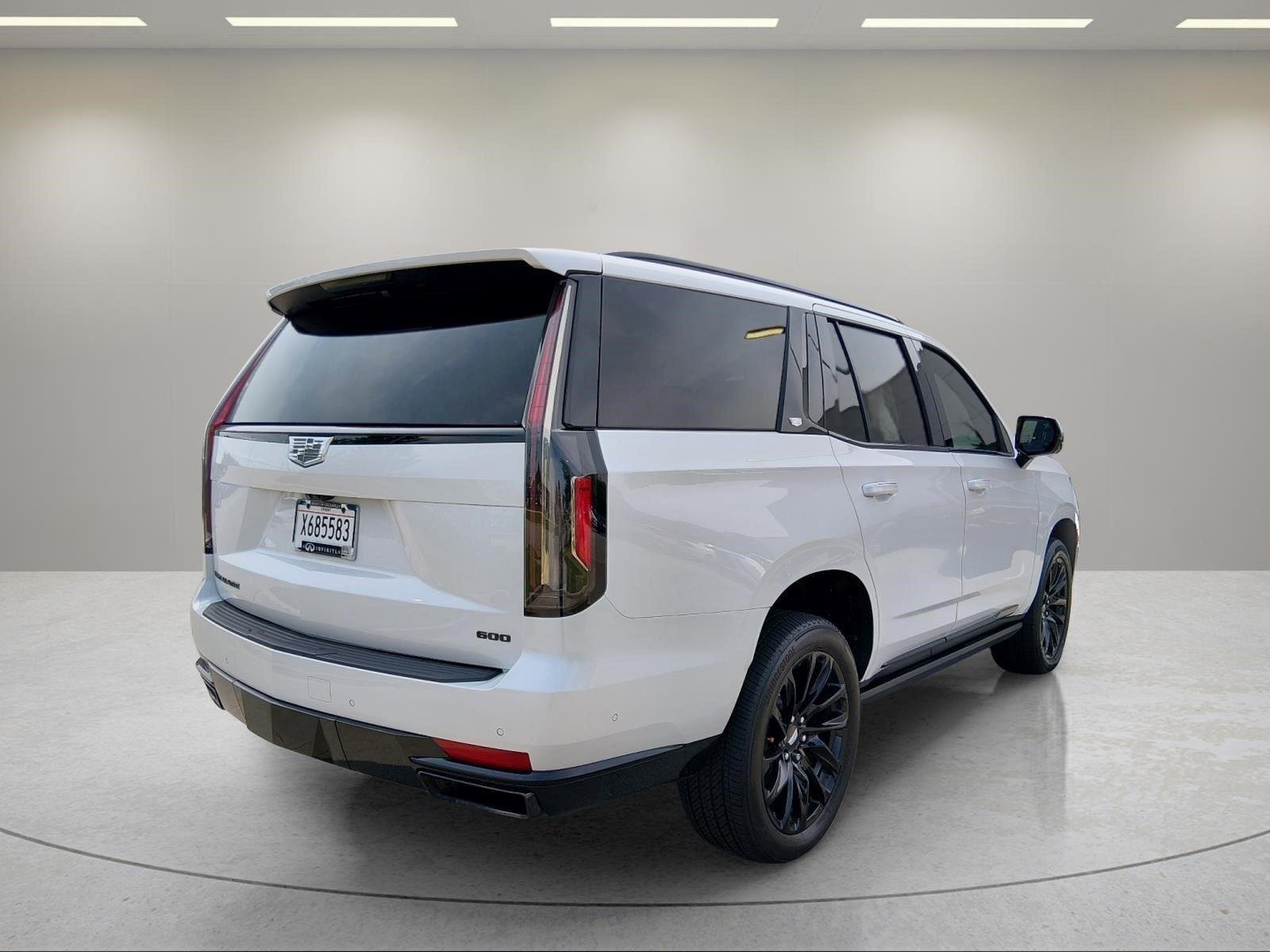 Used 2023 Crystal White Tricoat Cadillac 4WD Sport Platinum image 5