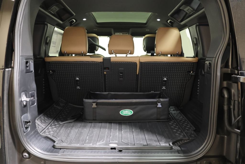 2026 Land Rover Defender X-Dynamic SE - Photo 47