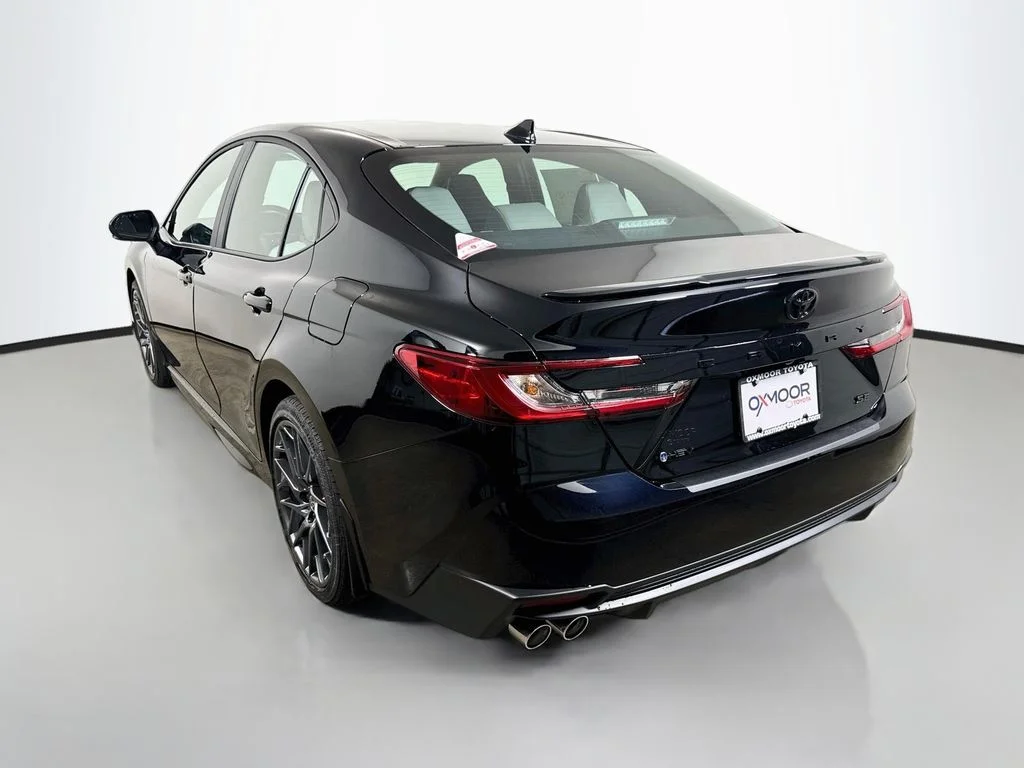New 2026 Midnight Black Metallic Toyota SE image 5