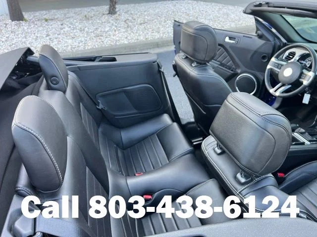 Used 2013 Blue Metallic Ford V6 Premium image 10