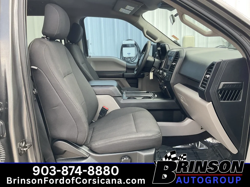 Used 2019 Magnetic Metallic Ford XL image 20