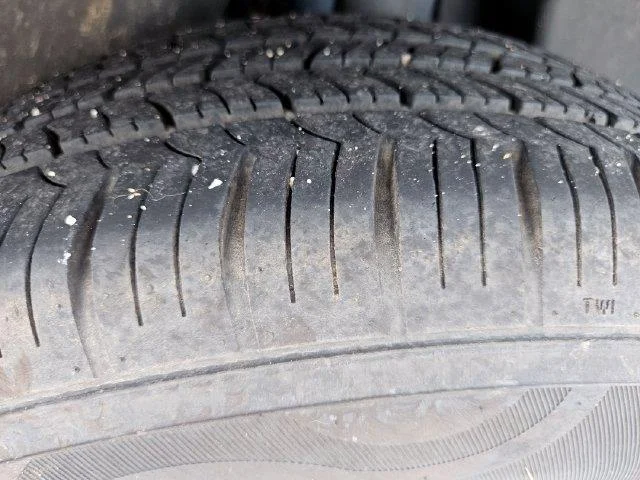 Used 2021 Blue Jeep Latitude image 25