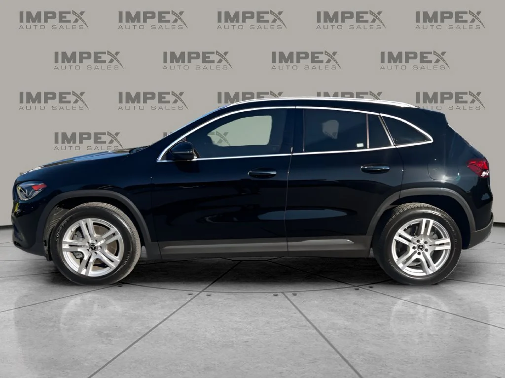 Used 2021 Black Mercedes-Benz GLA 250 image 2
