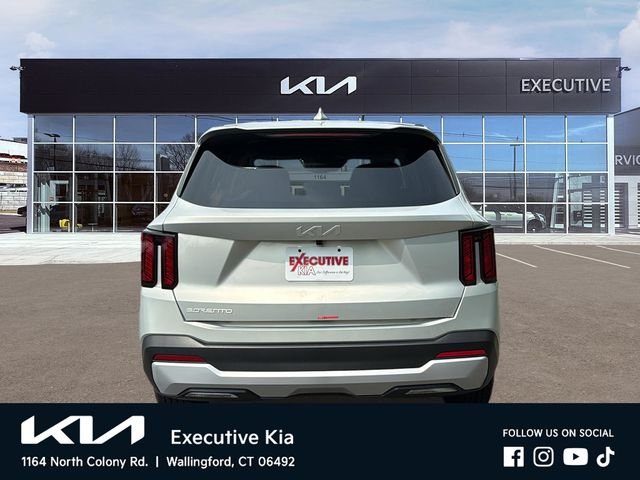 New 2026 Ivory Silver Kia LX image 5