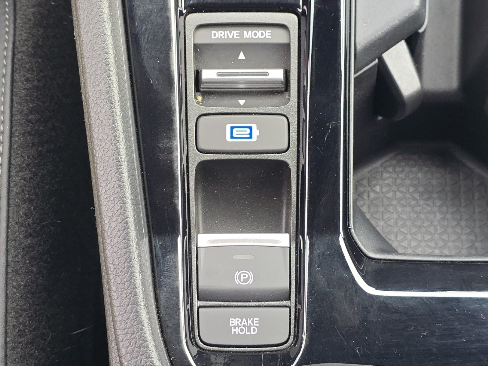 2024 Honda Accord Hybrid Sport-L - Photo 29