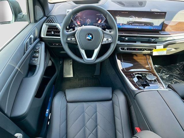New 2026 Gray BMW xDrive40i image 17