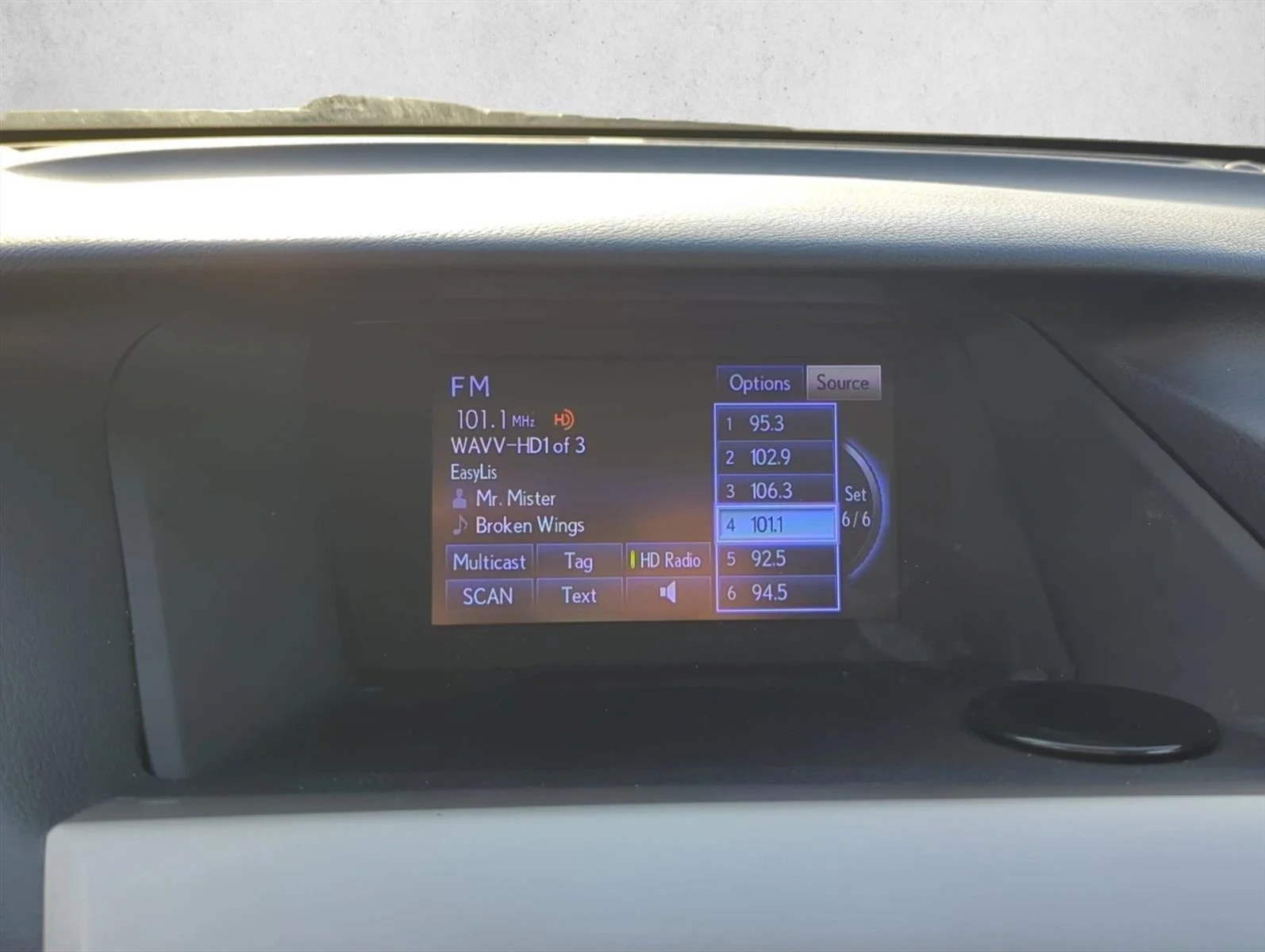 Used 2015 Obsidian Lexus  image 20