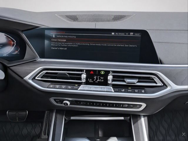 2022 BMW X7 M50i - Photo 14