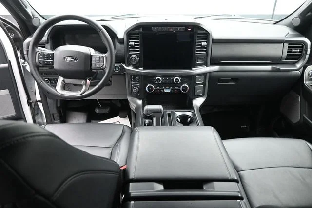 Certified Used 2024 Oxford White Ford XLT image 22