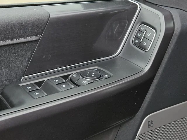 New 2026 Agate Black Metallic Ford Lariat® image 26