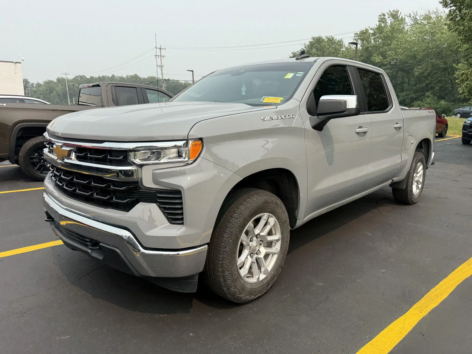 Used 2024 Slate Gray Metallic Chevrolet LT (2FL) image 6