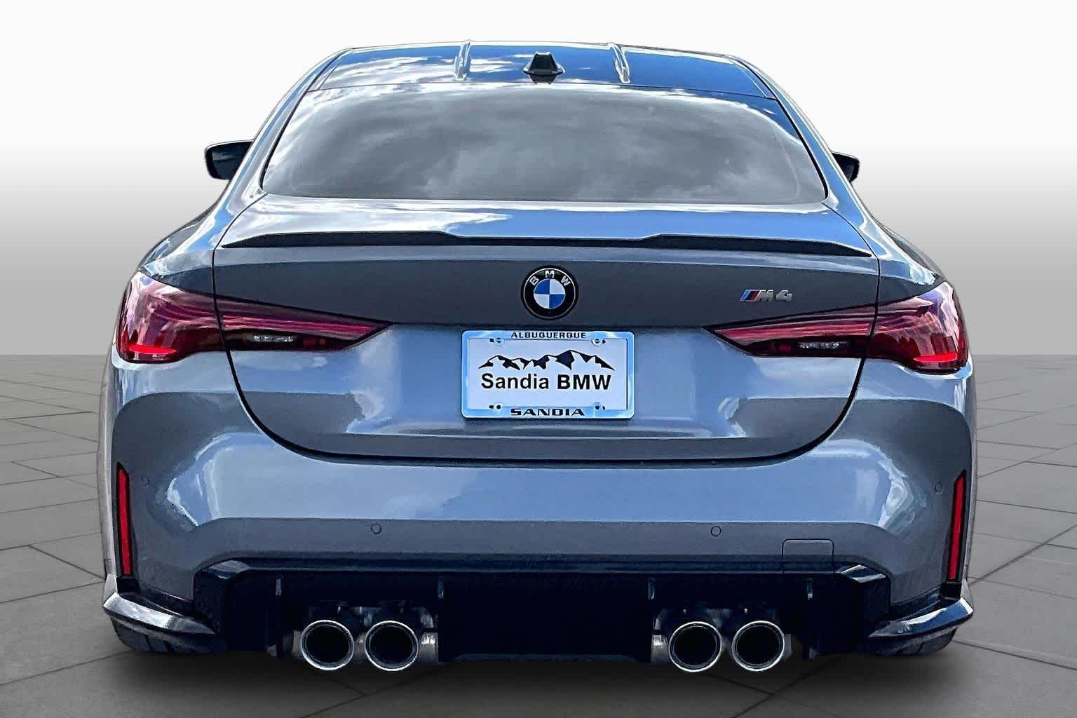 Used 2027 Skyscraper Grey Metallic BMW  image 4