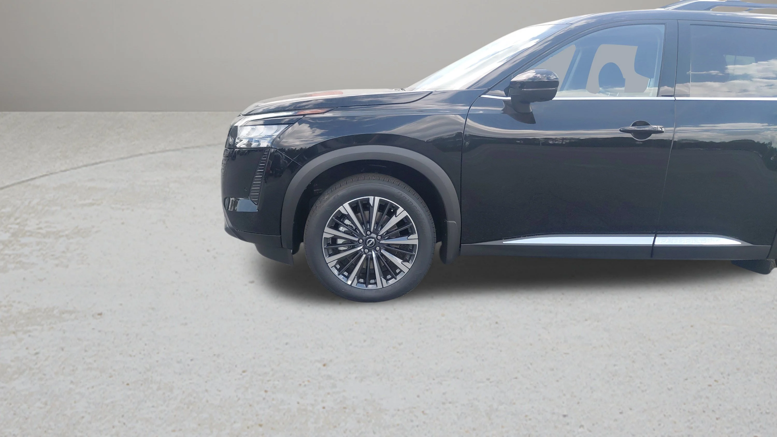 New 2026 Super Black Nissan Platinum image 12