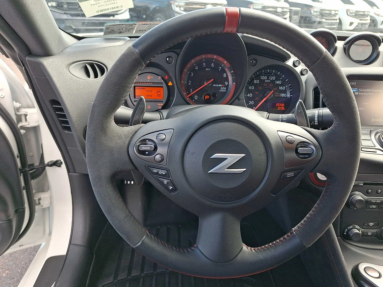 Used 2020 Pearl White Tricoat Nissan NISMO image 18