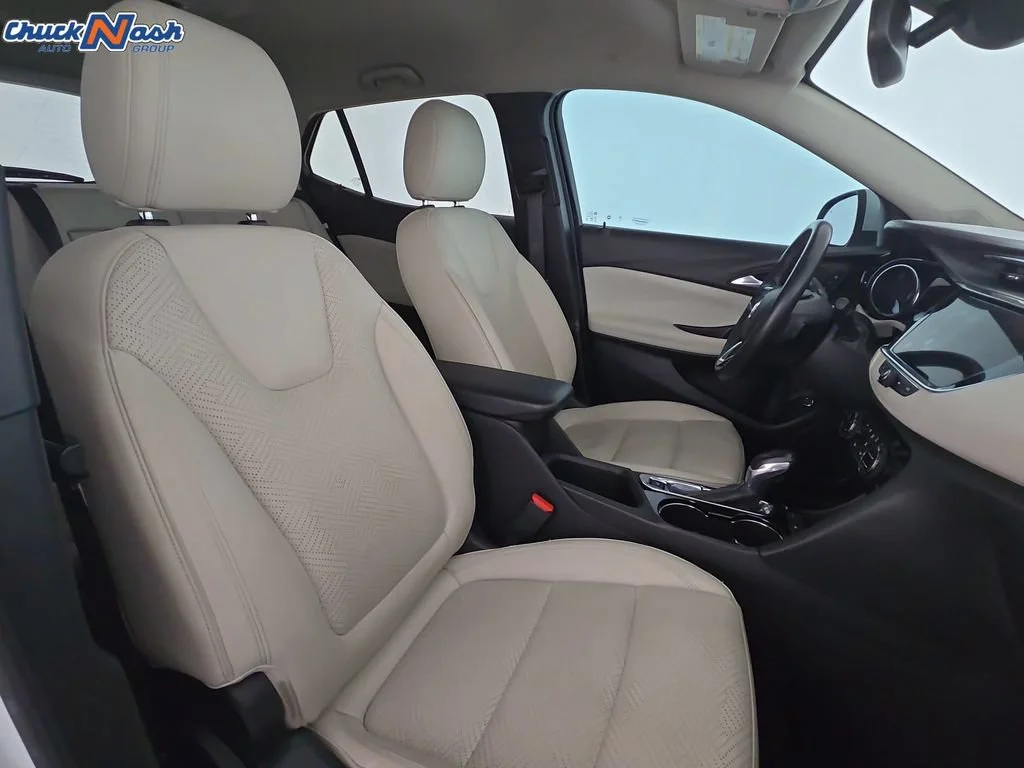 Used 2022 SUMMIT WHITE Buick Essence image 31
