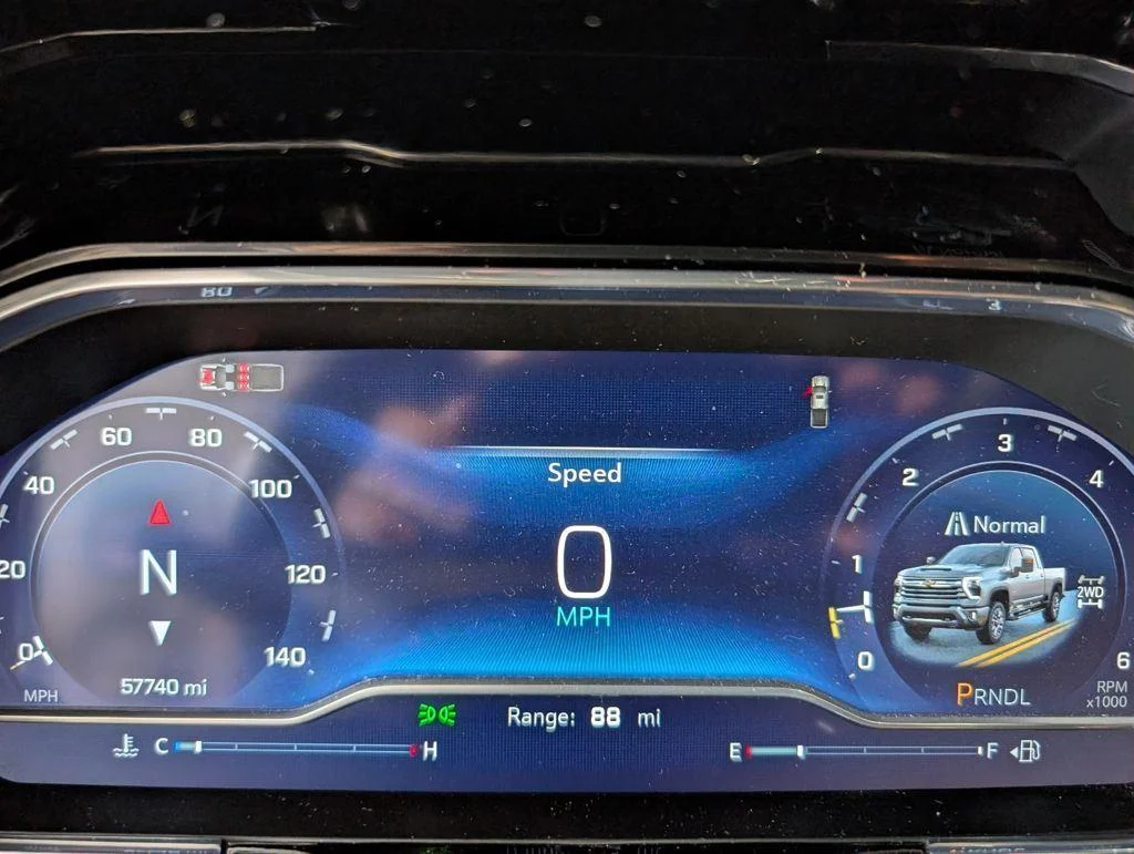 Used 2024 Iridescent Pearl Tricoat Chevrolet High Country image 29