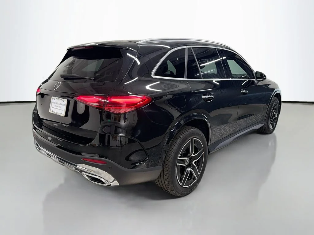 Certified Used 2026 Black Mercedes-Benz GLC 300 image 9