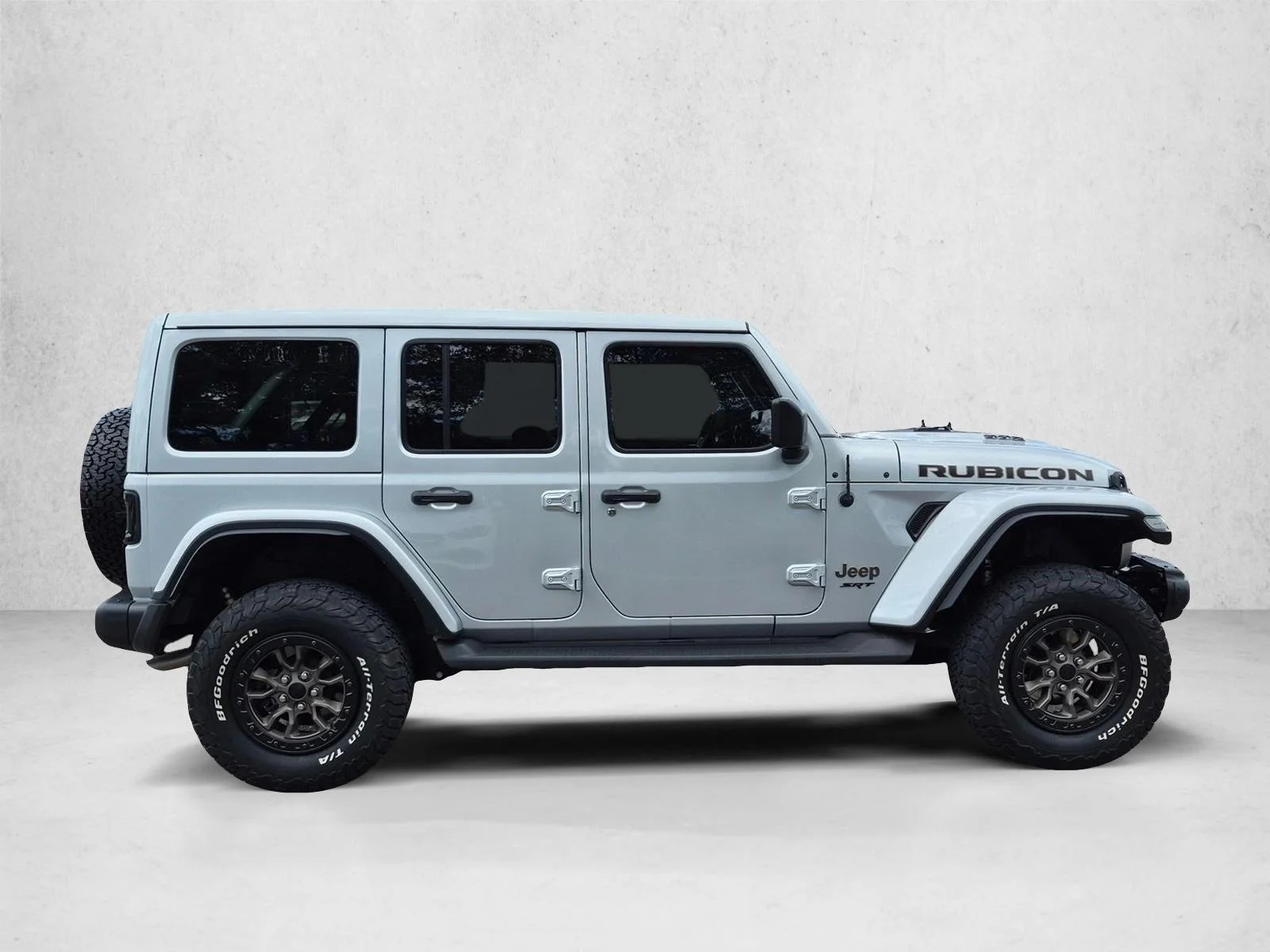 Used 2022 Silver Zynith Clearcoat Jeep Unlimited Rubicon 392 image 4