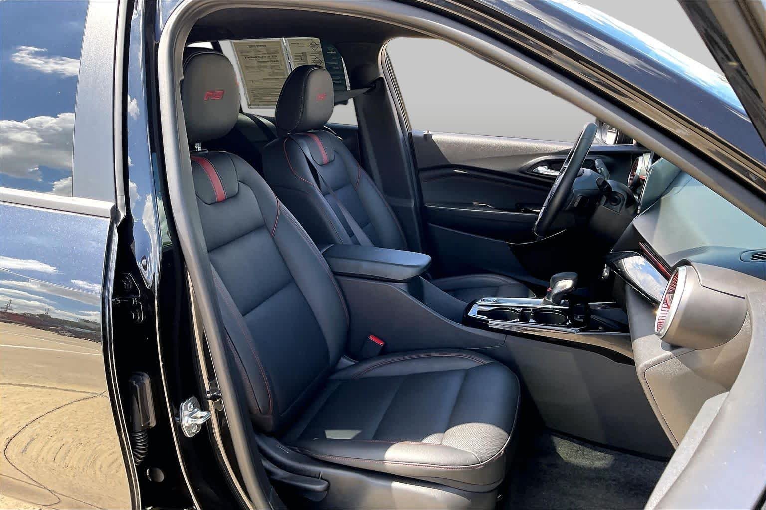 Used 2025 Mosaic Black Metallic Chevrolet 2RS image 9