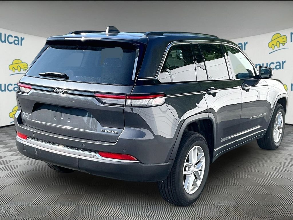 Used 2023 Silver Metallic Ford XLT image 6