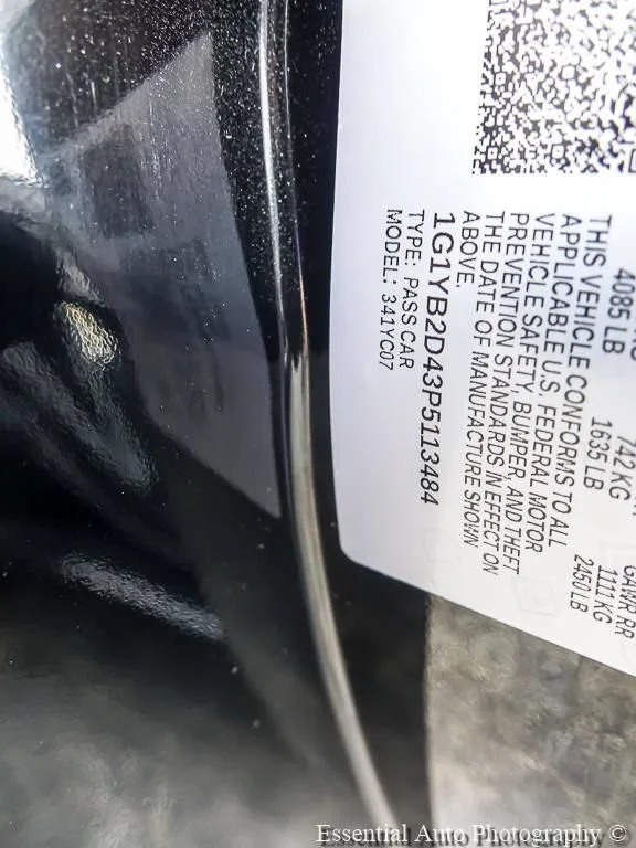 Used 2023 Black Chevrolet 2LT image 29