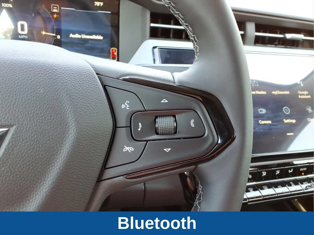 2027 Chevrolet Bolt LT - Photo 13