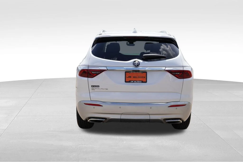 Used 2024 White Frost Tricoat Buick Essence image 6