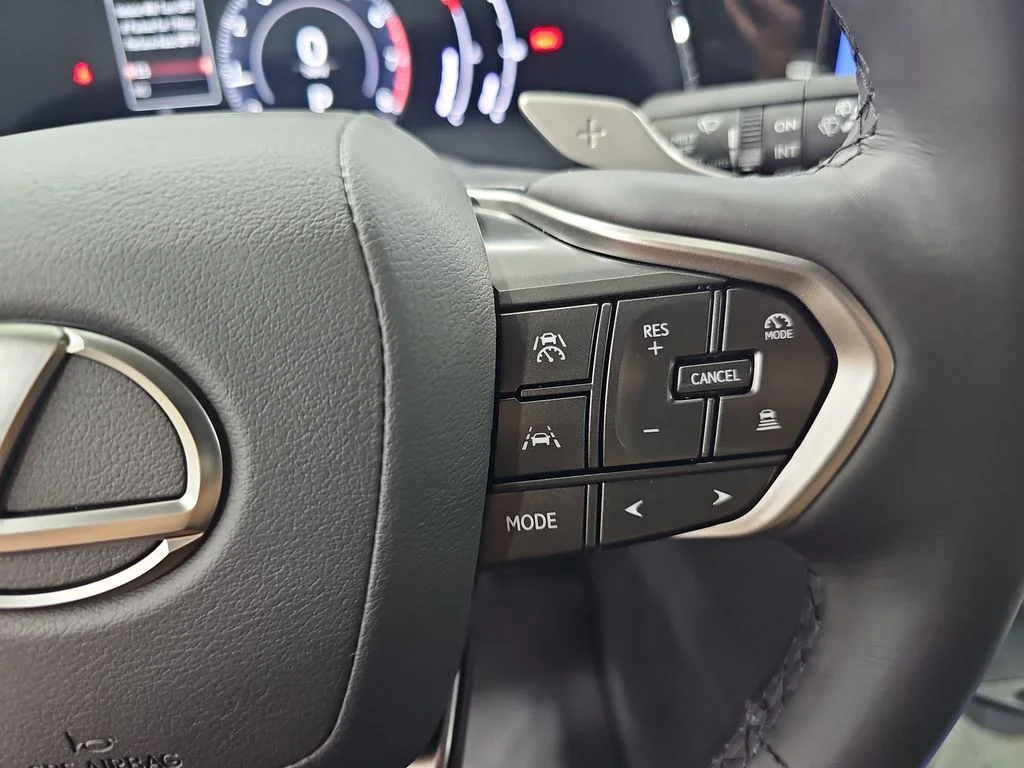 New 2026 Ultra White Lexus PREMIUM image 17
