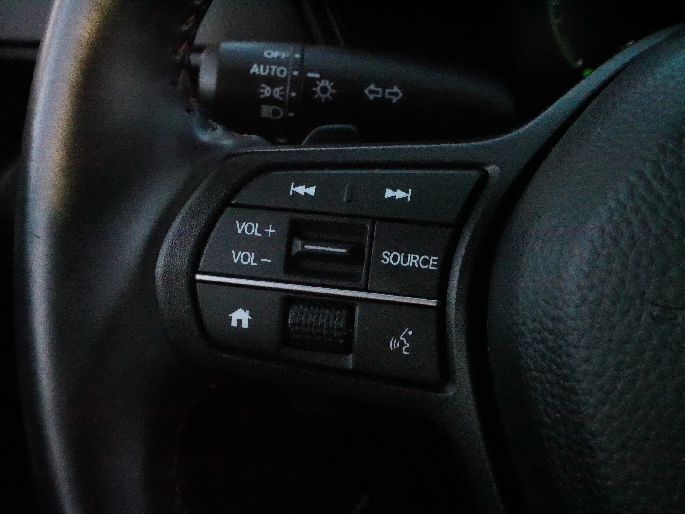 Used 2025 Meteorite Gray Metallic Honda Sport image 26