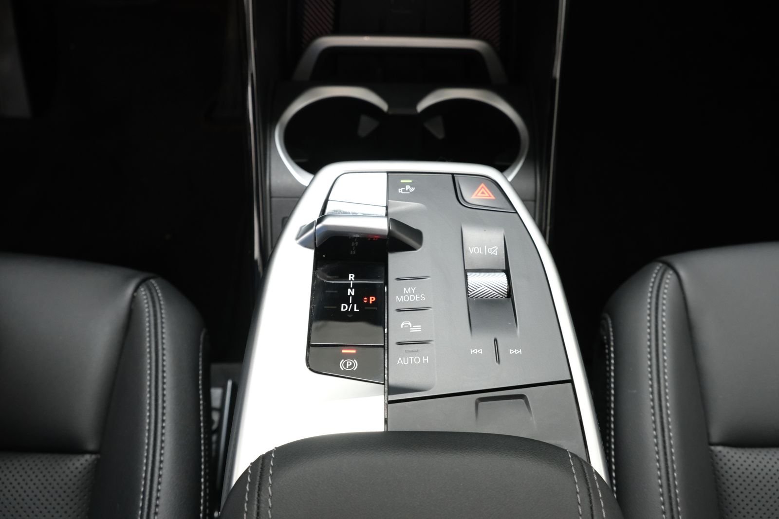 Certified Used 2023 Alpine White BMW xDrive28i image 23