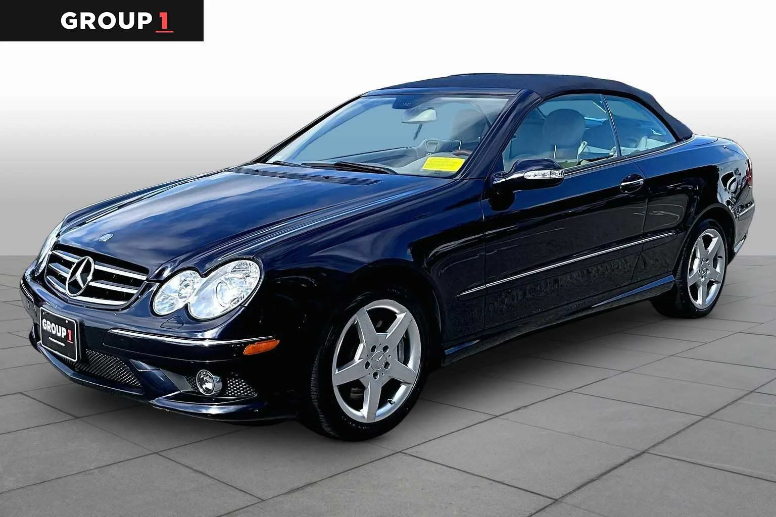 Pre-Owned 2006 Mercedes-Benz CLK500 5.0L