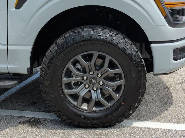 New 2026 White Ford Tremor image 11