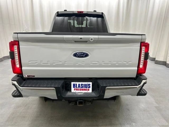 Used 2025 Gray Ford Lariat image 30