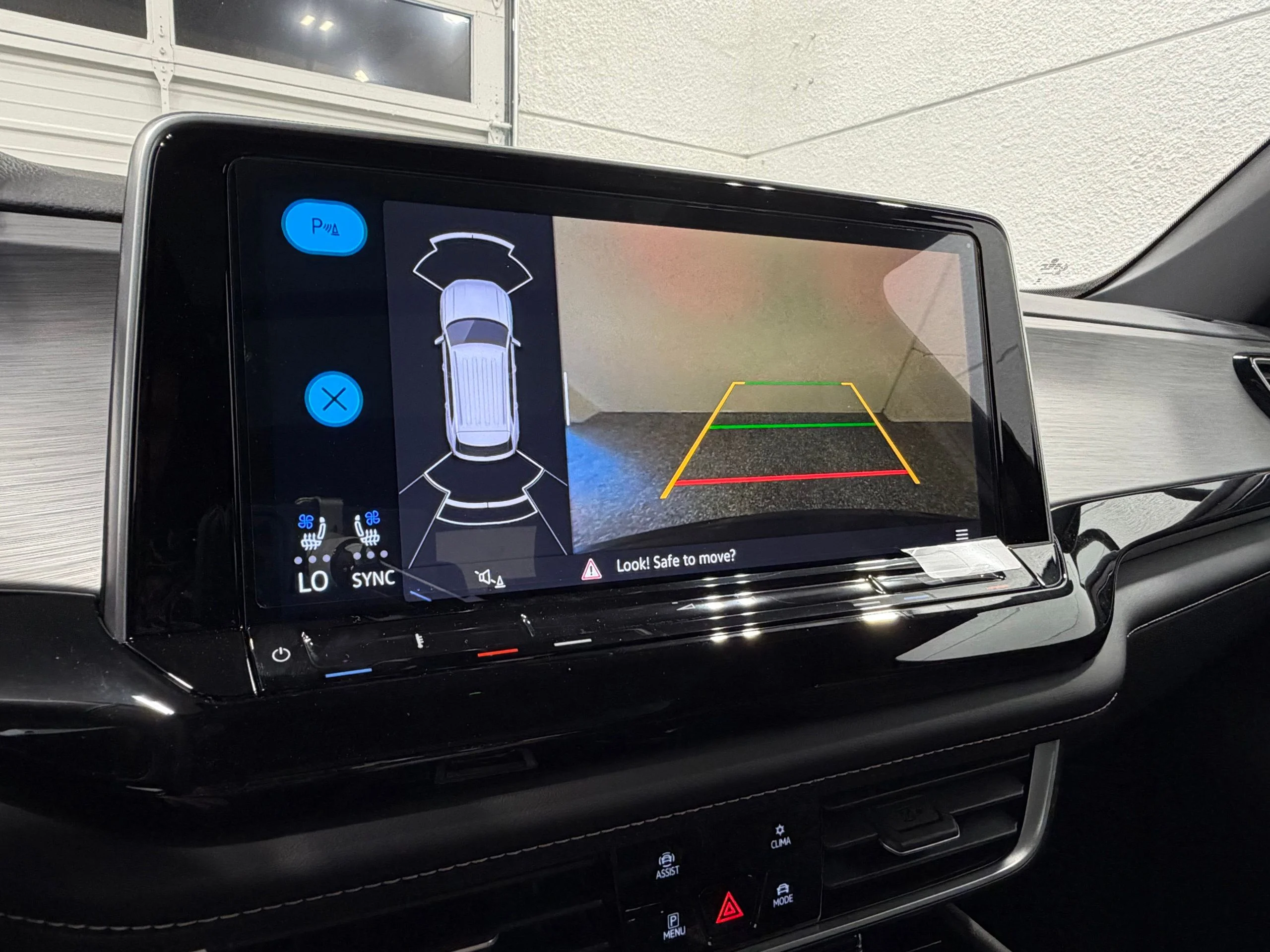 New 2026 Black Volkswagen 2.0T SE w/Technology image 48