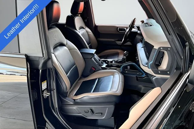 Used 2023 Black Ford Wildtrak image 27